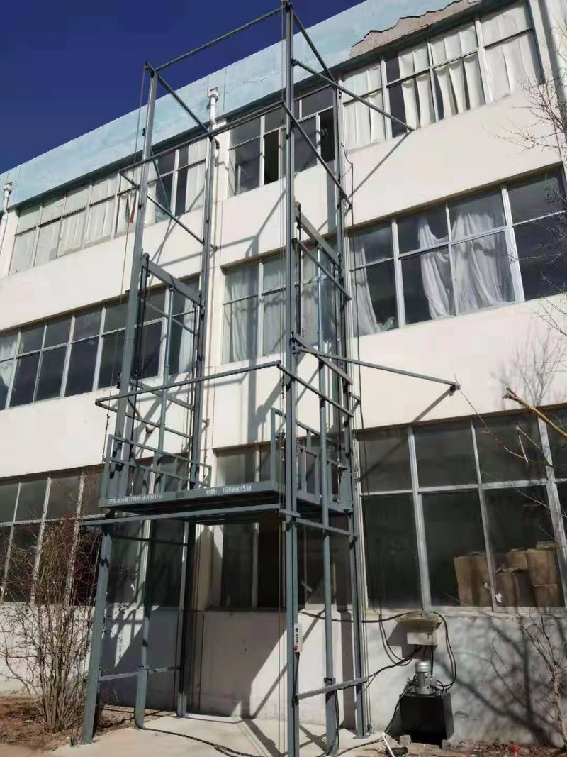 阿坝室外贴墙货梯